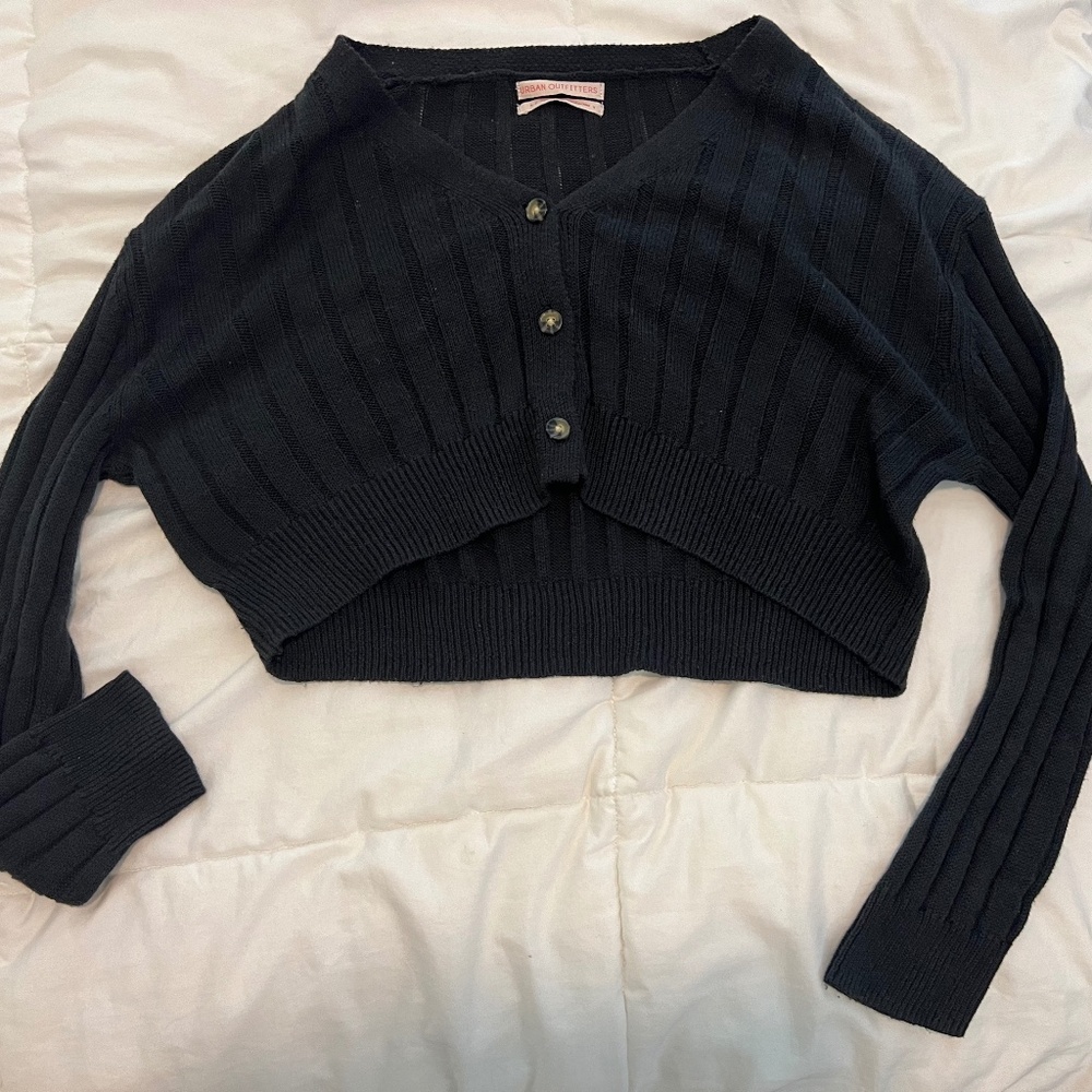 S Black Urban Outfitters Light Crop Sweater